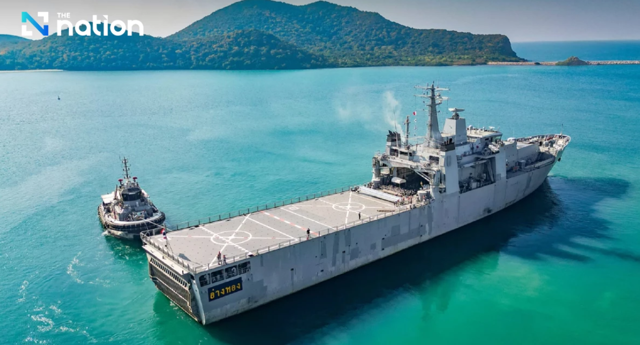 Kapal Perang Thailand Perkuat Kirim Bantuan Banjir ke Wilayah Selatan